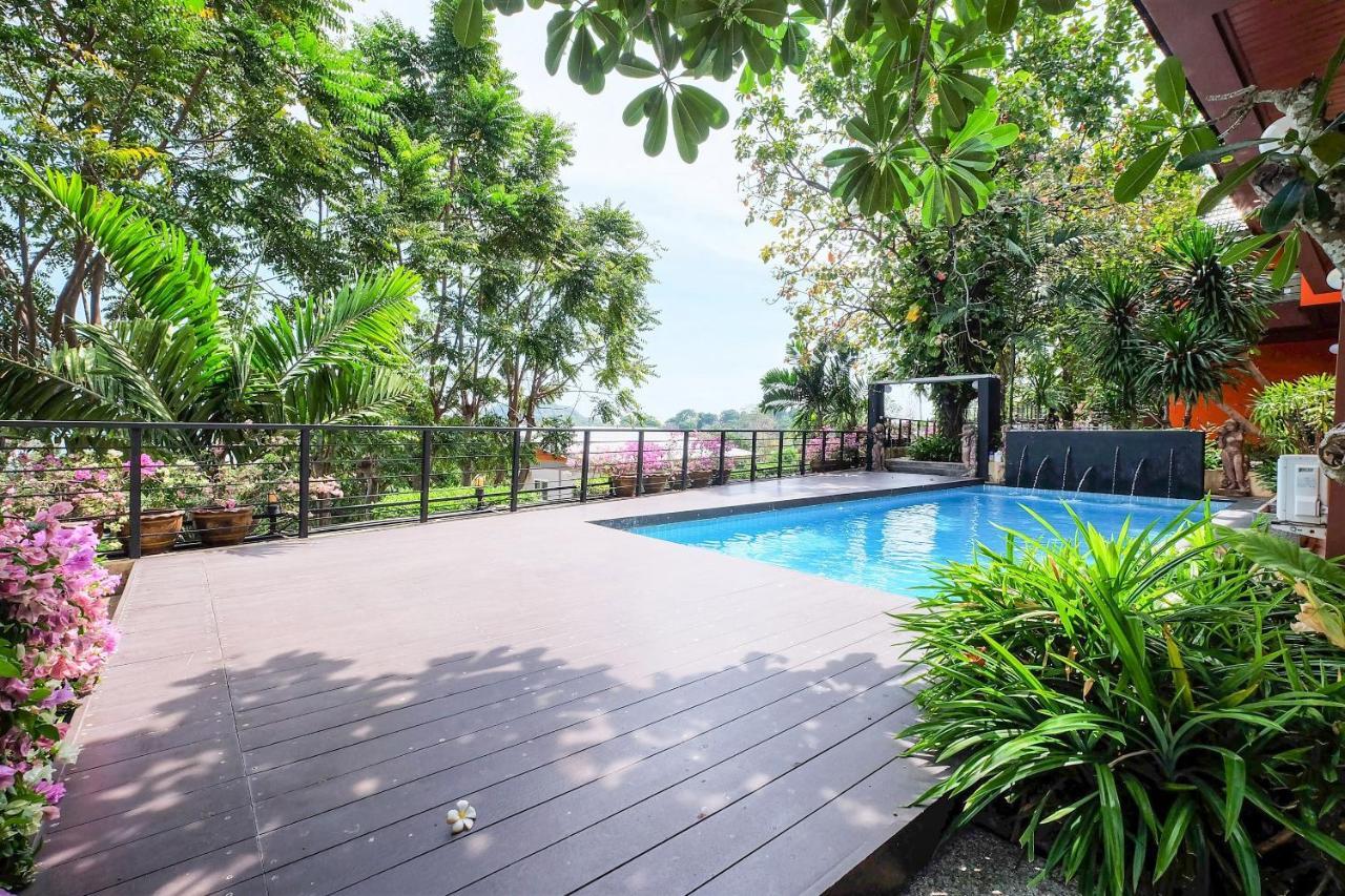Oyo 626 The Chalet Phuket Resort Cape Panwa Exterior photo