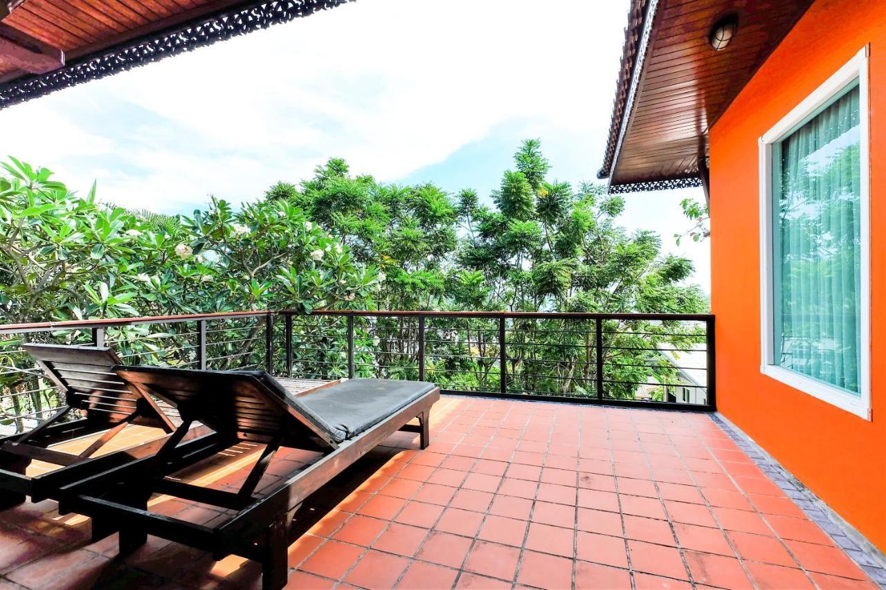 Oyo 626 The Chalet Phuket Resort Cape Panwa Exterior photo