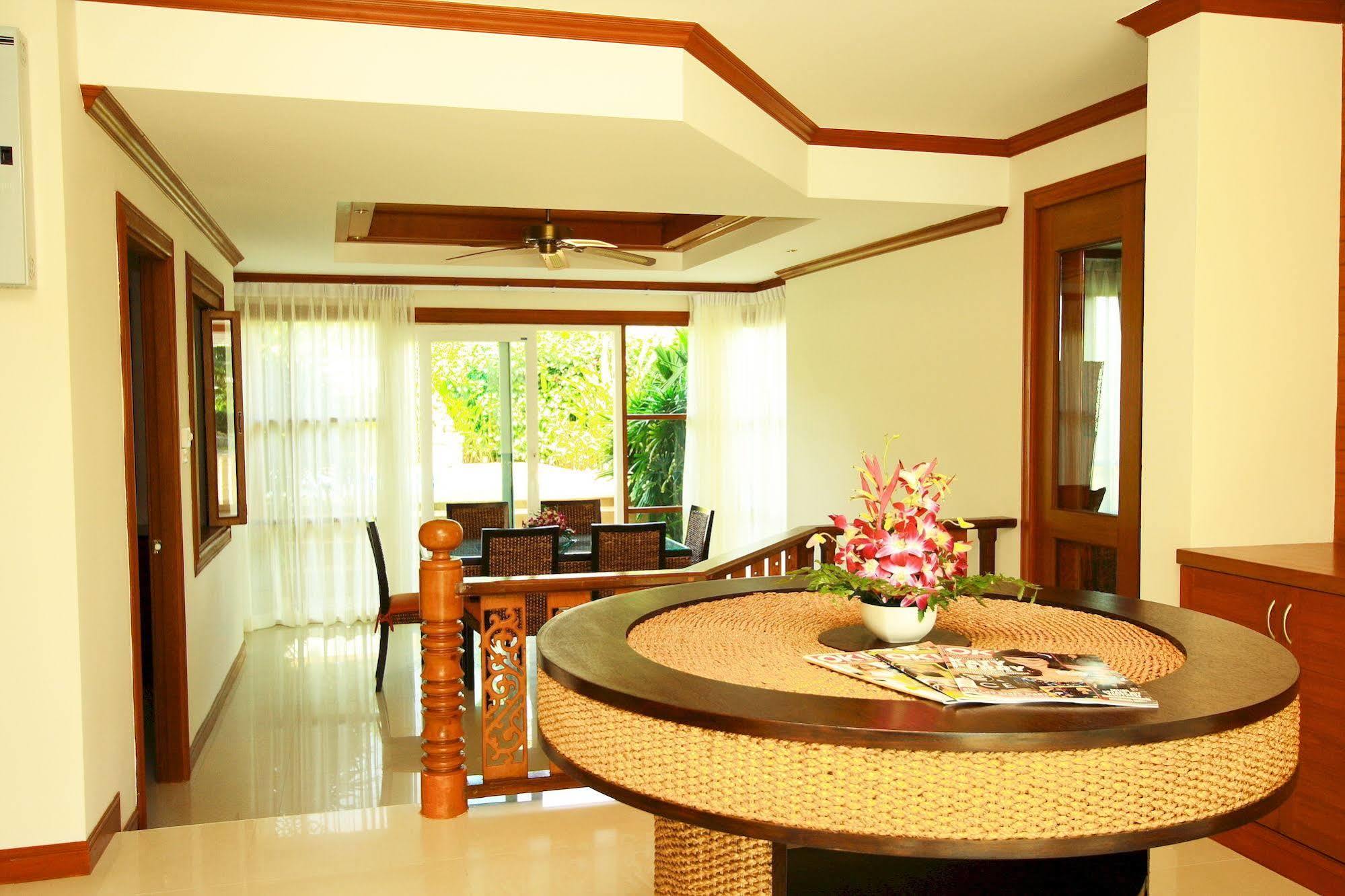 Oyo 626 The Chalet Phuket Resort Cape Panwa Exterior photo